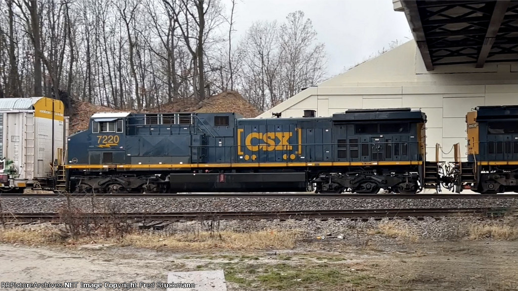 CSX 7220 is the rebuilt CSX 239.